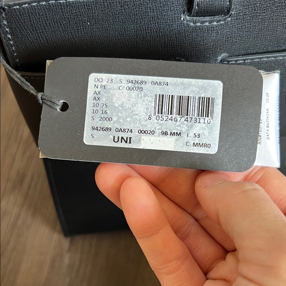 Emporio Armani Black Leather Tote with Tag - Picture 5 of 5